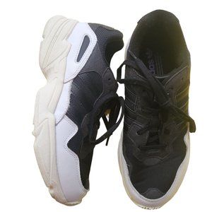 Adidas Originals Yung-96 'Orca' White Black Torsion Shoes F97177 Womens 7